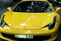 Ferrari 458 Italia vàng biển Sài Gòn khoe dáng tại HN