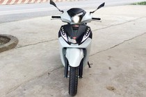 Honda SH 300i độ gương cầu tuyệt đẹp tại Sài Gòn