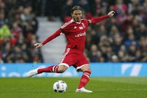 Những pha chuyền bóng làm nên thương hiệu của Beckham