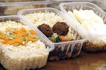 Những lưu ý khi mang cơm trưa