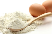 Có nên dùng bột trứng thay trứng tươi?