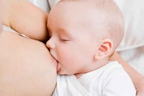 Cho con bú giúp giảm nguy cơ tiểu đường