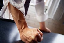 Người yêu hay chửi mắng vô cớ