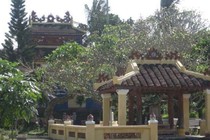 Trấn Quốc công Bùi Tá Hán – kỳ 3: Chính sách mềm dẻo với miền núi
