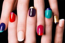 Cách dưỡng móng tay nhanh dài rất đơn giản