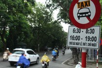 Hà Nội cấm taxi ở 13 tuyến phố tới Tết Nguyên đán