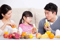 Nguy hại khi ăn hoa quả sai cách