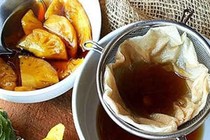 Tự làm nước mắm chay từ quả dứa