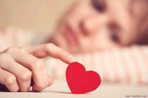 Chọn người yếu sinh lý nhưng giàu, hay khỏe mà nghèo?