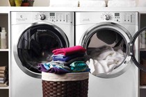 Quần áo sấy bằng máy giặt vẫn ẩm