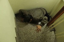 Thắt lưng báo động khi người già ngã
