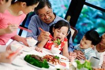 Dinh dưỡng ngày Tết cho trẻ