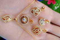 Cảnh giác mua phải vàng giả gắn mác vàng non