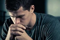 Bấm huyệt giải thoát lo lắng
