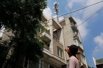 Mệt vì nhà gần trạm thu phát sóng
