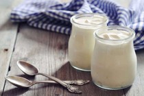 Suy giảm chức năng tuyến giáp có nên uống sữa đậu nành?