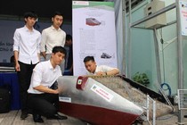 Hệ thống nhặt rác biển thông minh