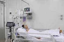 Bệnh viện Chợ Rẫy TPHCM: Bệnh nhân thứ sáu ngộ độc botulinum vẫn còn yếu liệt cơ