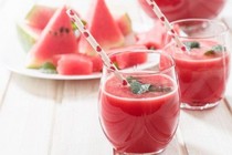 Dưa hấu tốt cho người bị sỏi mật