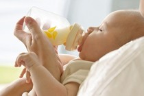 Dùng thực phẩm chức năng gì để bé ăn ngon miệng?