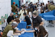 Israel ghi nhận trường hợp đầu tiên mắc COVID-19 và cúm mùa cùng lúc