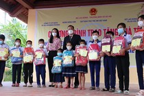 SHB hỗ trợ hộ nghèo, gia đình chính sách khó khăn và trẻ em có hoàn cảnh đặc biệt tại tỉnh Bến Tre