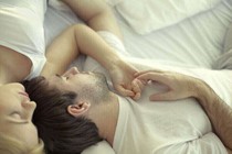 Nguyên nhân đàn ông buồn ngủ sau quan hệ tình dục