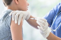 Khỏi Covid-19 có kháng thể tự nhiên hơn 7 tháng nhưng vẫn nên tiêm phòng văcxin