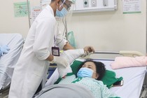 Bảo tồn chỏm xương ít xâm lấn sau gãy xương phức tạp 