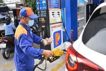 Ngày mai giá xăng có thể giảm 1.300 đồng một lít?