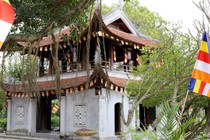 chùa bút tháp
