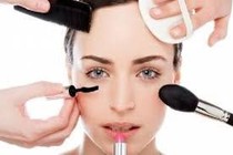 Trang điểm đúng cách cho phụ nữ tuổi 40