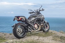 Ducati Diavel Carbon “full option” siêu chất của biker Việt