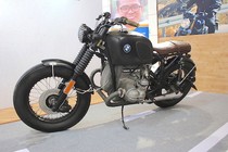 Chi tiết xế nổ BMW R90/6 độ Brat “hàng kịch độc” tại VN