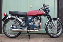 Honda 67 lên đời động cơ Kawasaki 250cc "siêu mạnh"