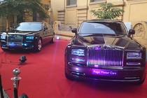 Dàn Rolls-Royce hơn 160 tỷ “phơi mình” trên phố Hà Nội 