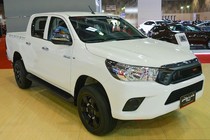 Toyota ra mắt Hilux thể thao TRD “chốt giá” 508 triệu