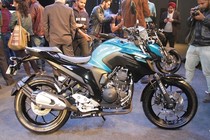 Cận cảnh Yamaha FZ 25 mới giá chỉ 39 triệu đồng