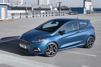 Ford Fiesta ST mới - mạnh hơn, uống ít xăng hơn