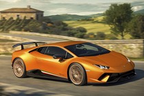 Siêu xe hàng khủng Huracan Performante "chốt giá" 6,25 tỷ