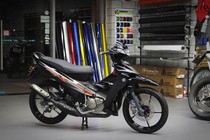 Xế nổ Yamaha 125ZR độ “chân khủng” tại Sài Gòn