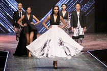  Dân mạng dậy sóng với kết quả 2 quán quân Top Model