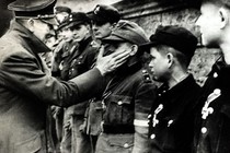 Những ngày cuối cùng của trùm phát xít Hitler