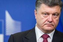 Ông Poroshenko đang lo “mất ghế” Tổng thống Ukraine?