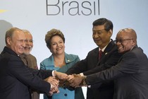 BRICS lập ngân hàng ở Trung Quốc đối chọi phương Tây