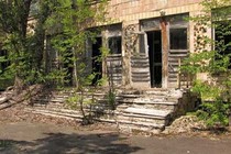 Ảnh: Thị trấn Pripyat 30 năm sau thảm họa hạt nhân Chernobyl