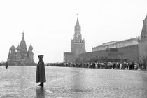 Cuộc sống muôn màu ở thành phố Moscow năm 1954