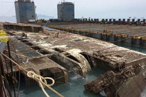 Cận cảnh phà Sewol chìm nổi lên mặt nước