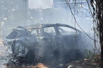 Hà Nội: Liên tiếp xảy ra 2 vụ cháy ô tô giữa ngày nắng đỉnh điểm