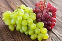 Bí quyết giúp bà nội trợ chọn nho tươi ngon, không chất bảo quản